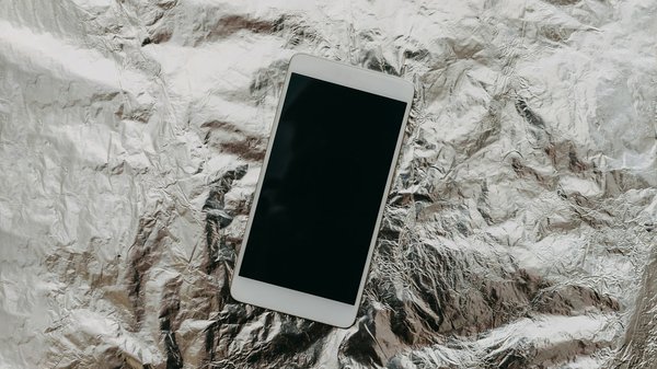 What Are the Health Implications of Long-Term Exposure to Low-Level Environmental Radioactivity?