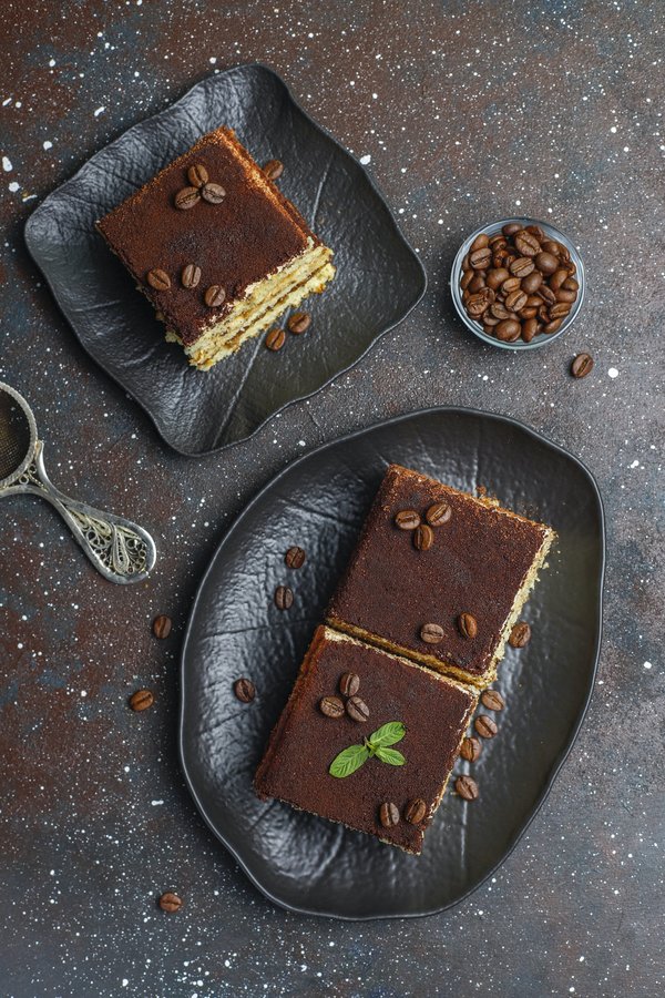 What Techniques Can You Use to Make a Luxurious Tiramisu with Mascarpone?